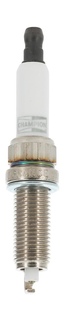 CHAMPION OE204 Spark plug