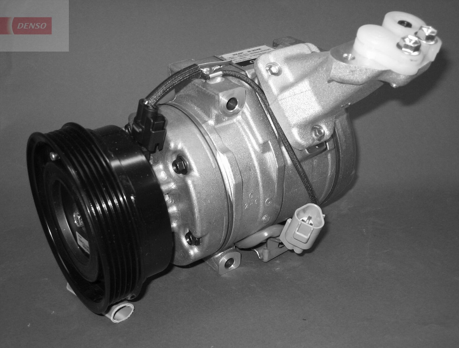 DENSO DCP50222 Compressor, air conditioning