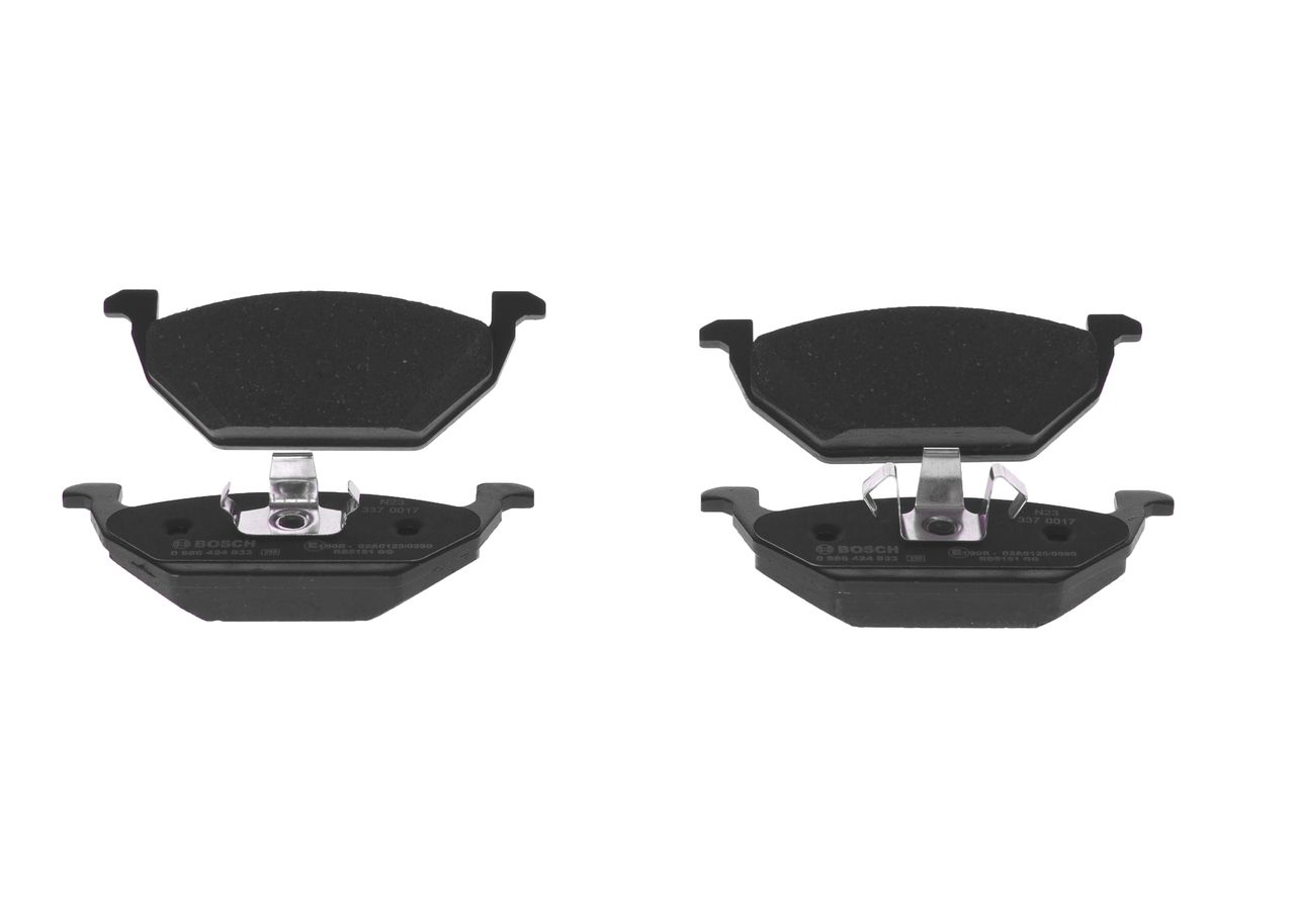 BOSCH 0 986 424 933 Brake pad set, disc brake