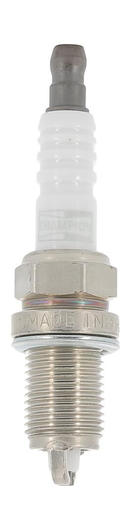CHAMPION OE026/T10 Spark plug
