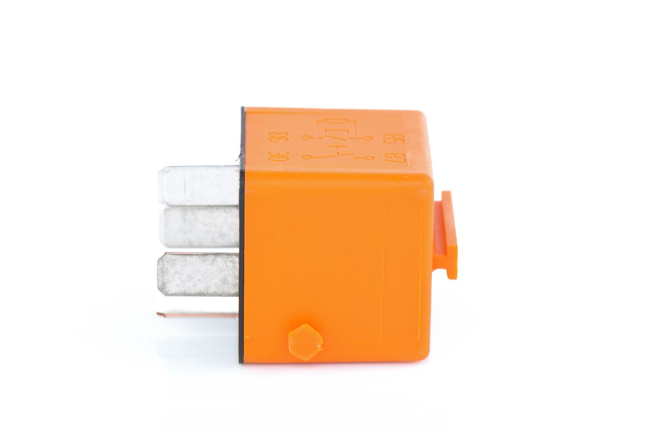 Relay, main current-4
