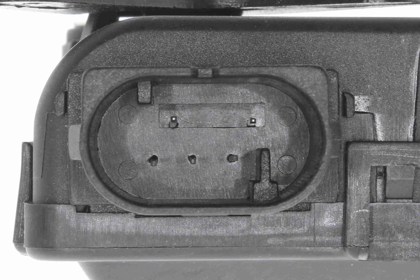Actuator, blending flap-1