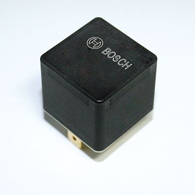BOSCH 0 332 209 211 Relė, pagrindinė srovė