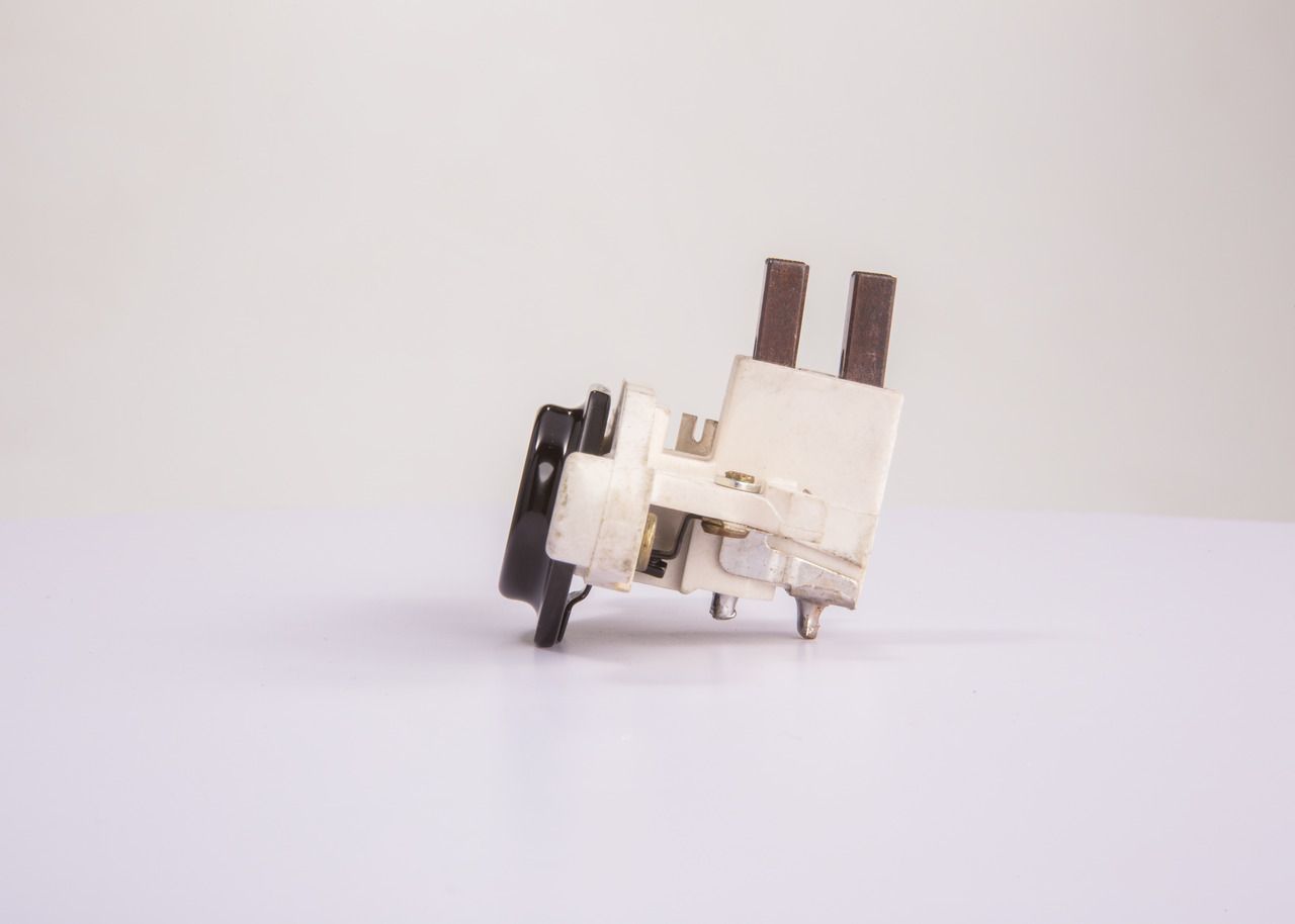 Alternator Regulator-3
