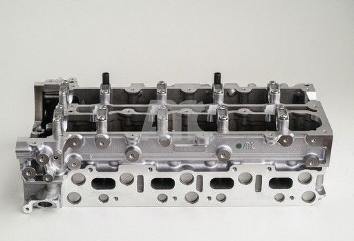 AMC 908823 Cylinder head