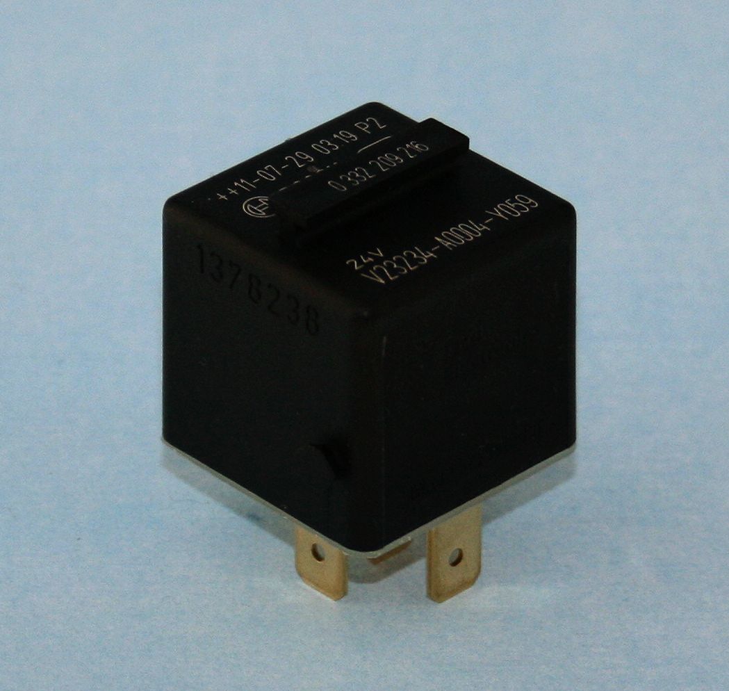 BOSCH 0 332 209 216 Relay, main current