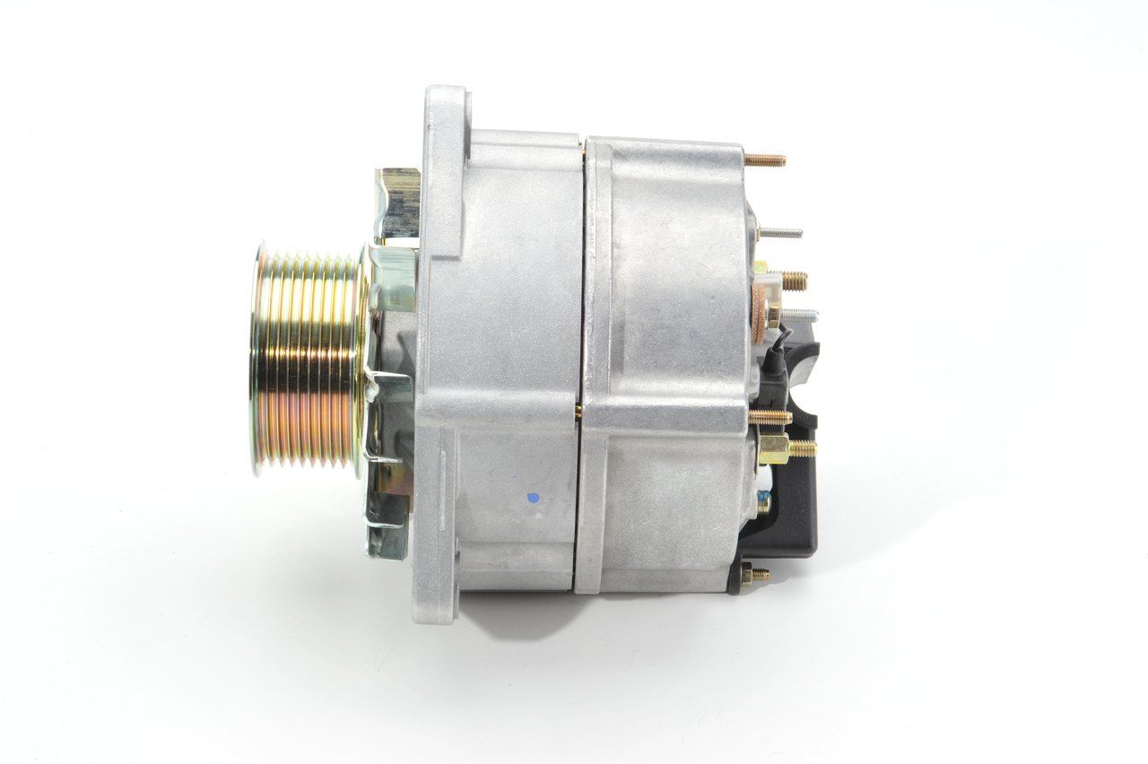 BOSCH 6 033 GB3 090 Alternator