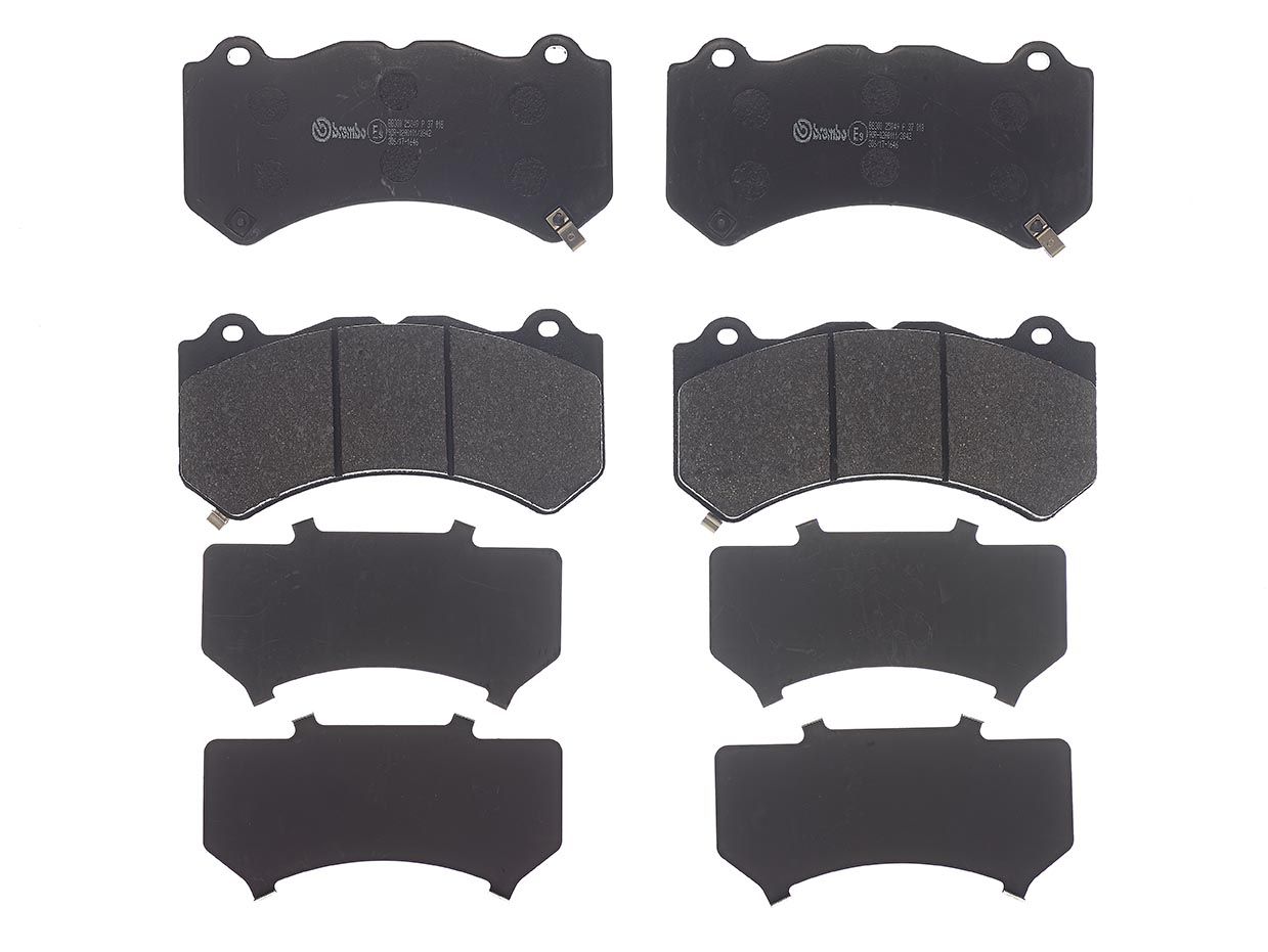 BREMBO P 37 018 Brake pad set, disc brake