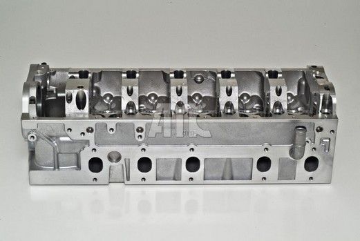 AMC 908712 Cylinder head