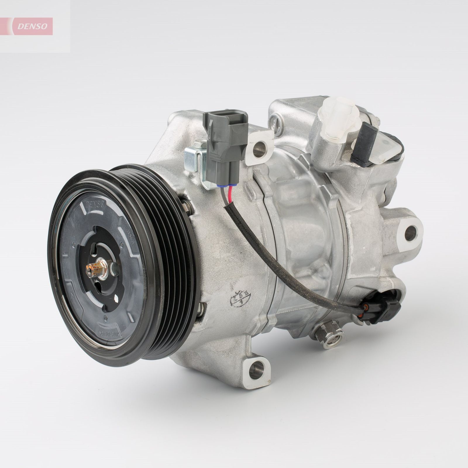 DENSO DCP17054 Compressor, air conditioning