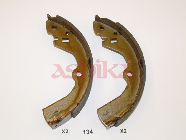 ASHIKA 55-01-134 Brake shoe set