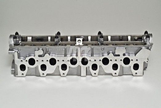 AMC 908054 Cylinder head