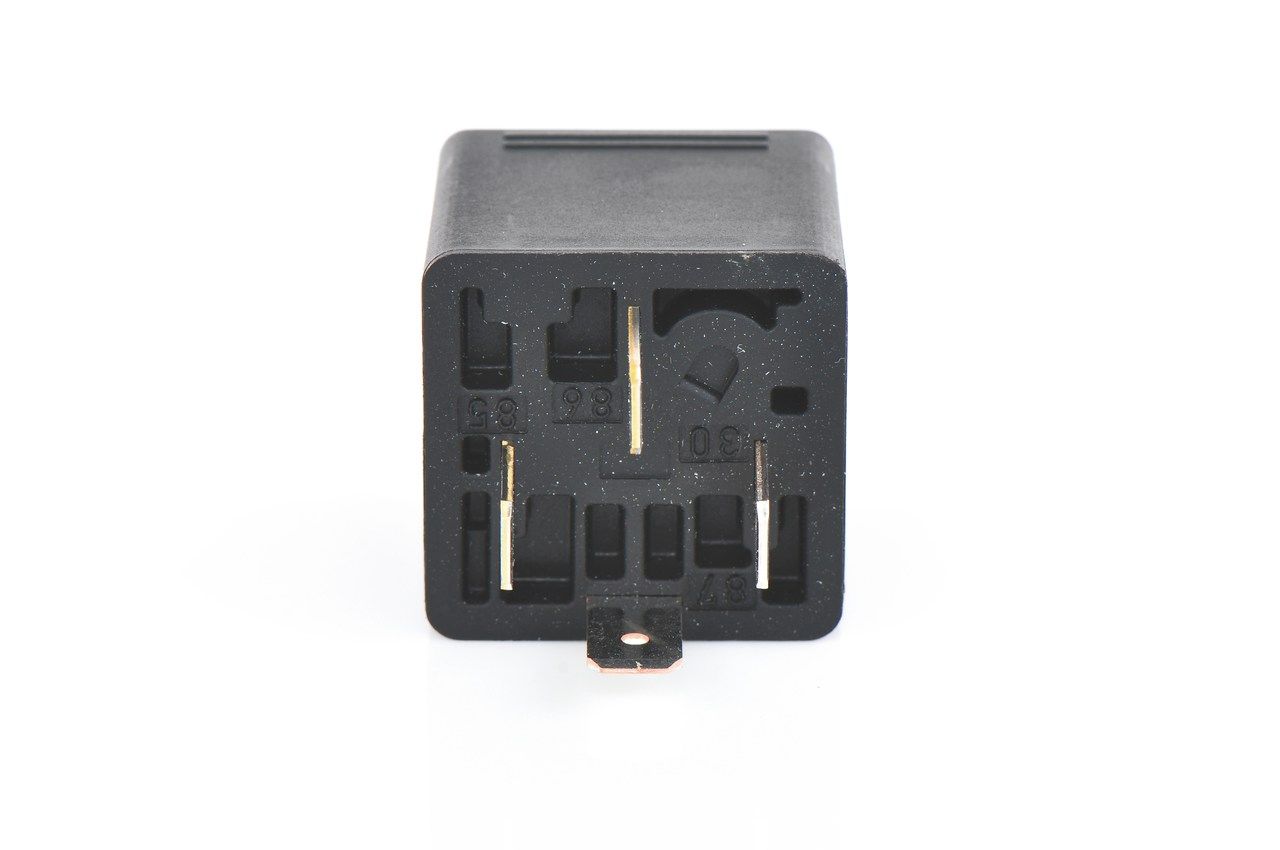 Relay, main current-3