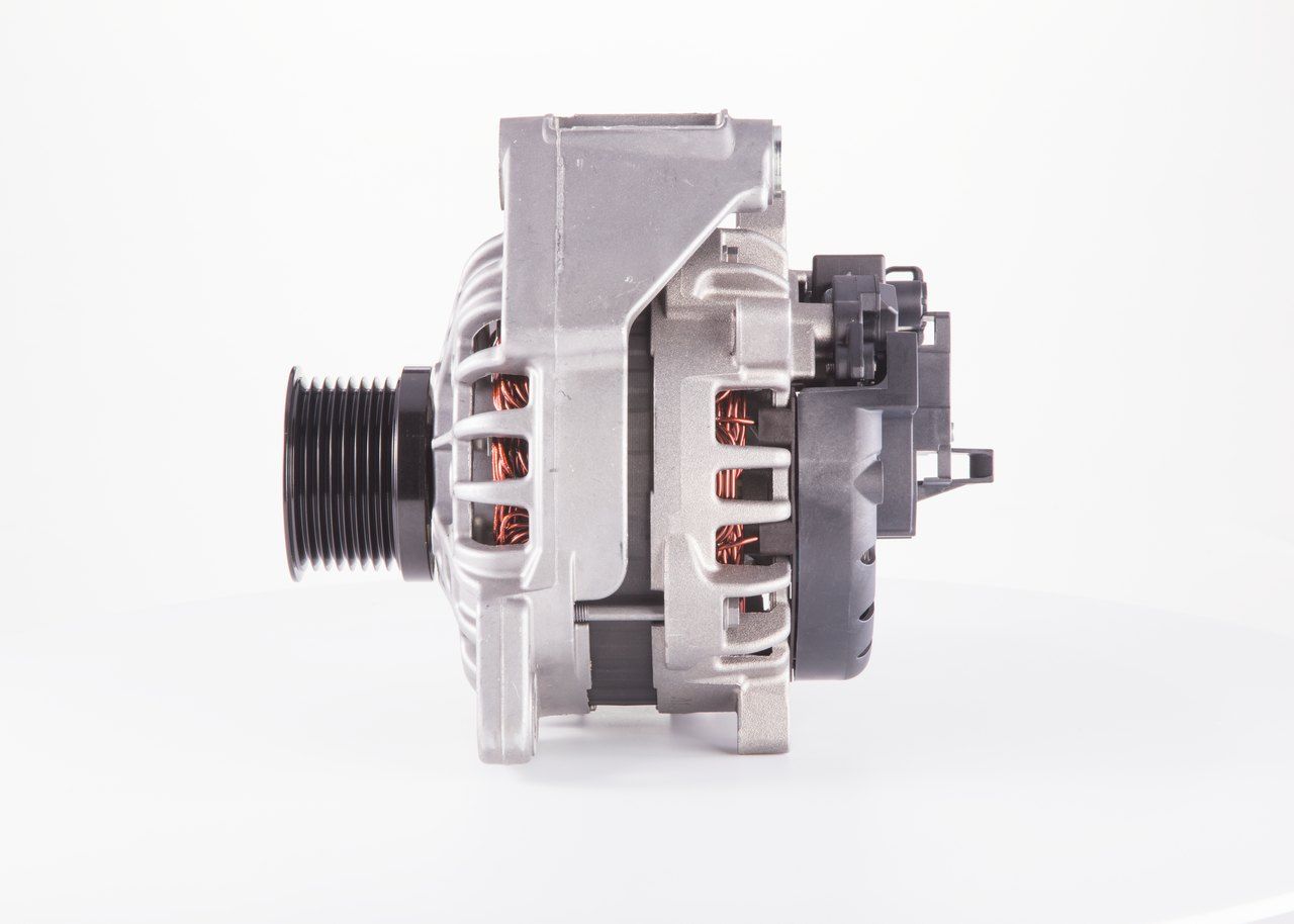 BOSCH F 000 BL0 755 Alternator