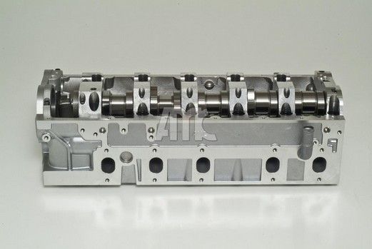 AMC 908812 Cylinder head