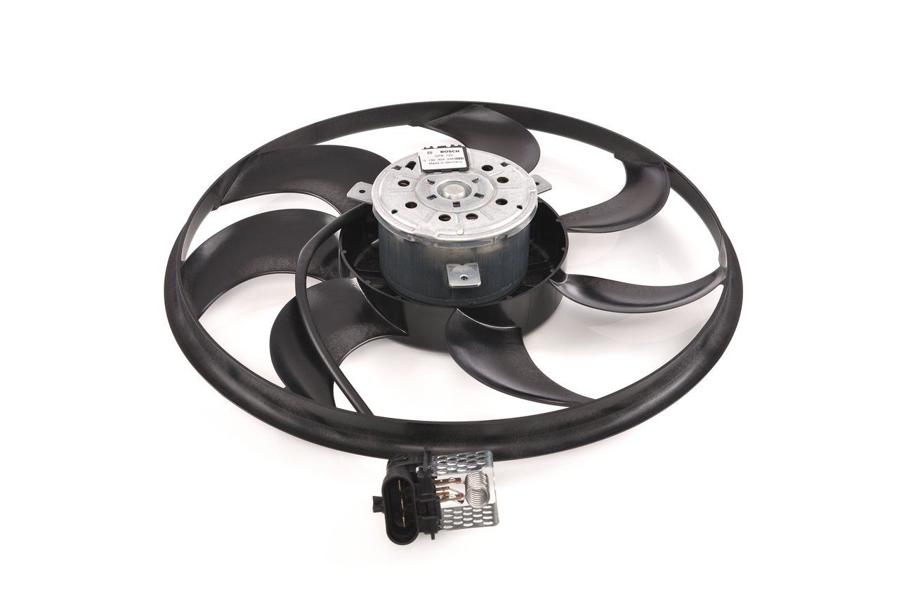 BOSCH 0 130 303 246 Fan, engine cooling