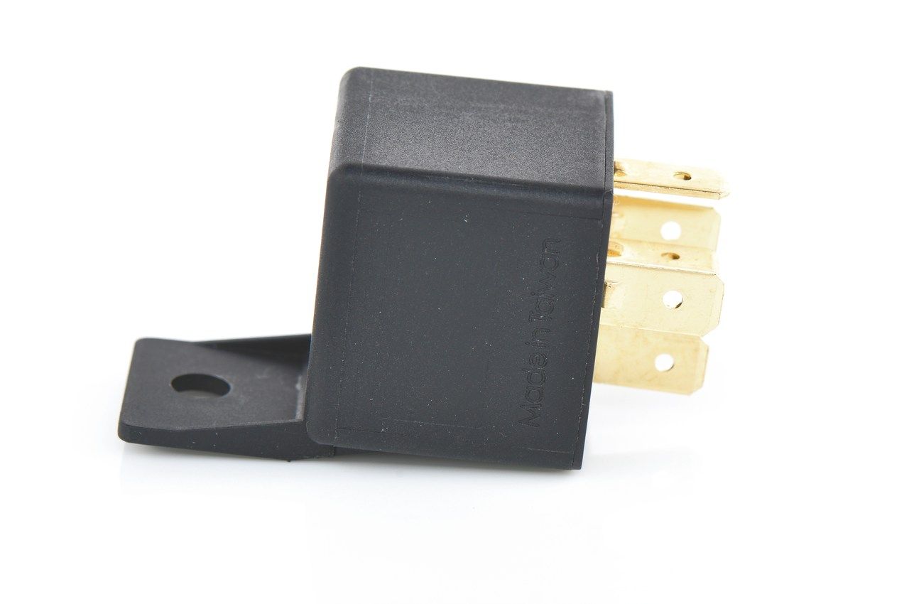 Relay, main current-1