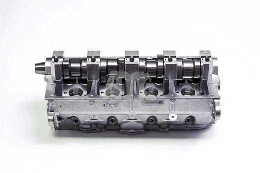 AMC 908816 Cylinder head