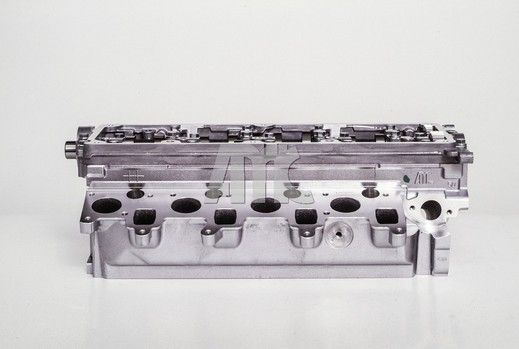 Cylinder Head-10
