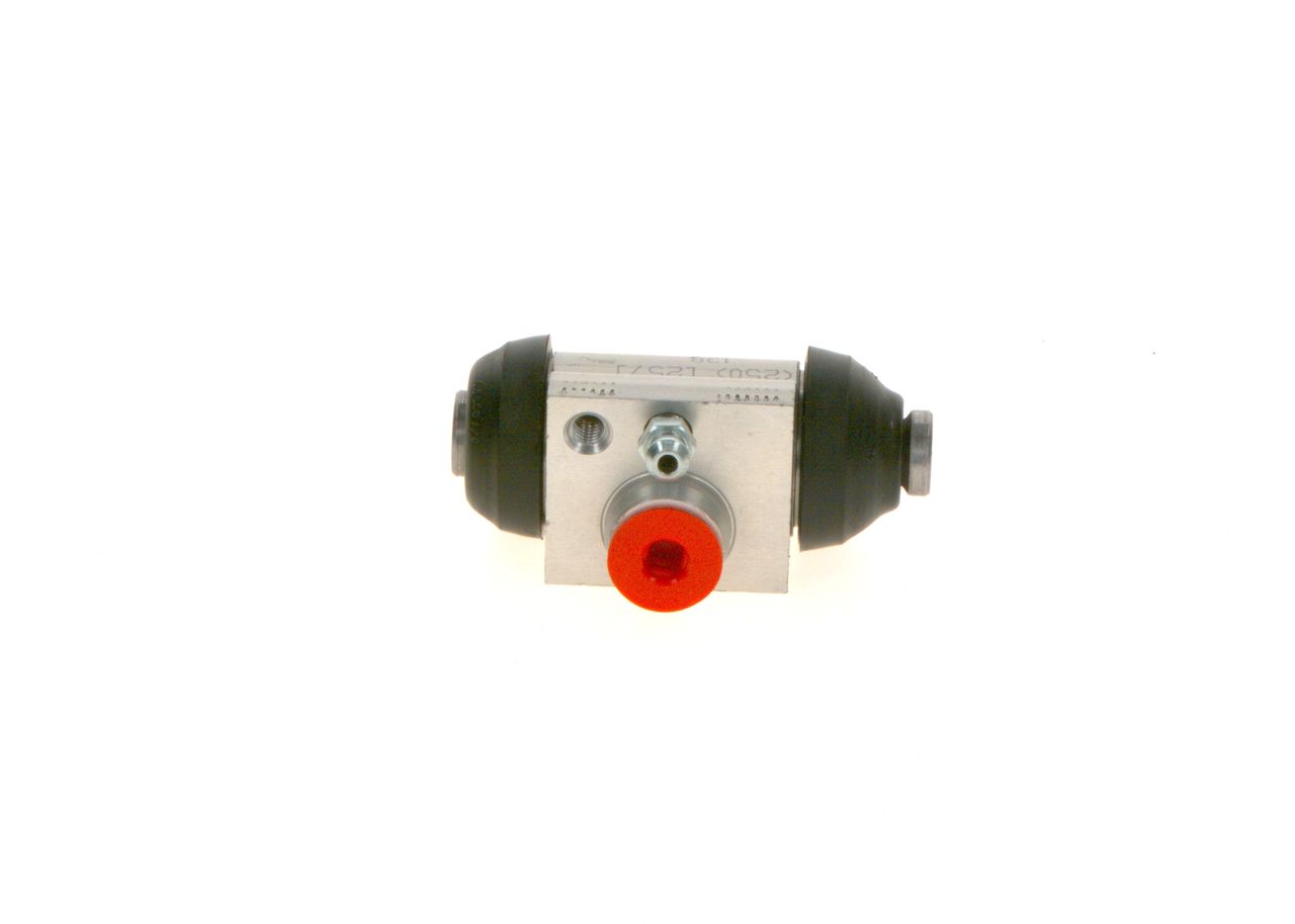BOSCH F 026 002 028 Wheel brake cylinder