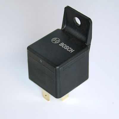 BOSCH 0 332 209 203 Relė, pagrindinė srovė
