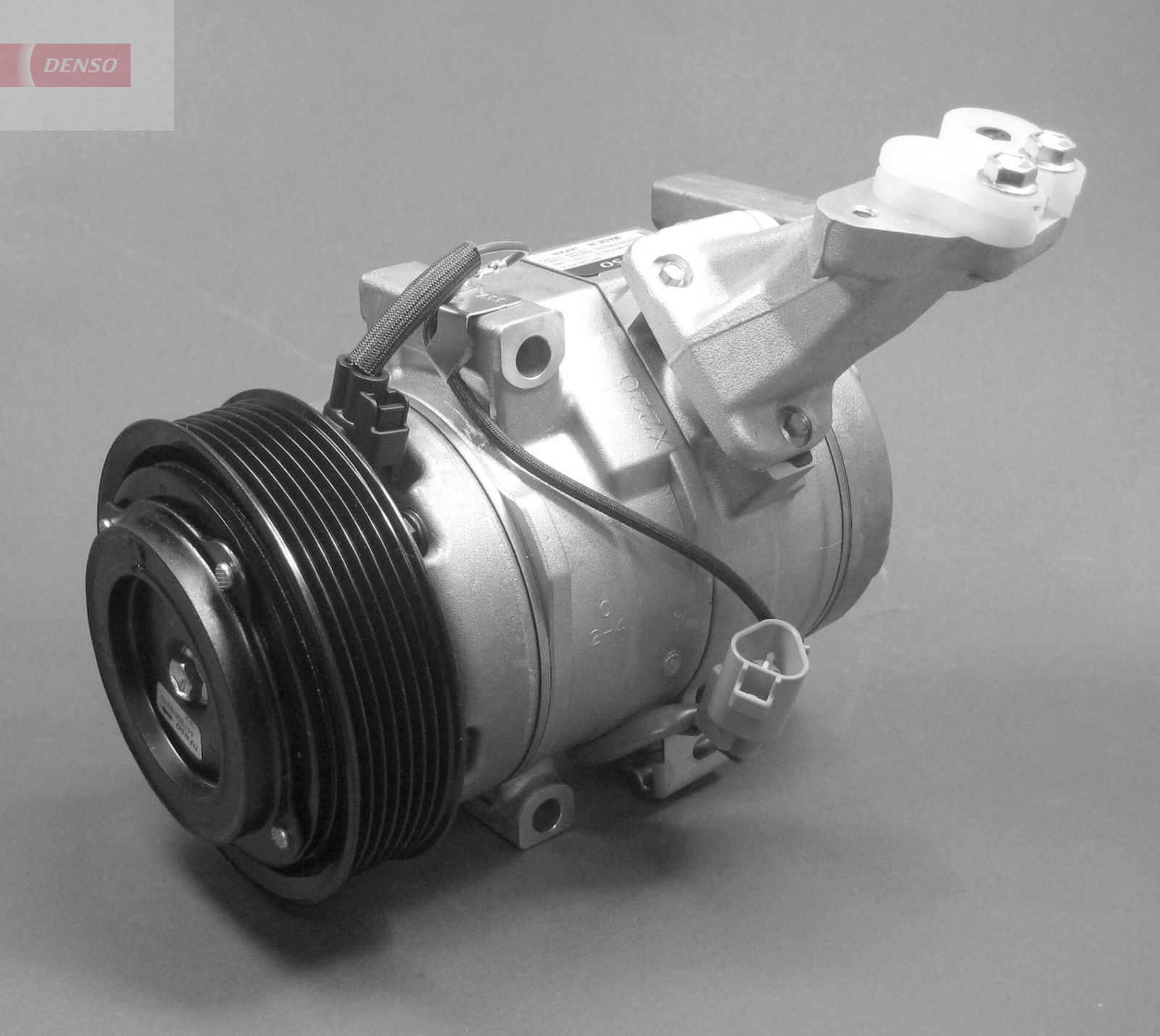 DENSO DCP50221 Compressor, air conditioning