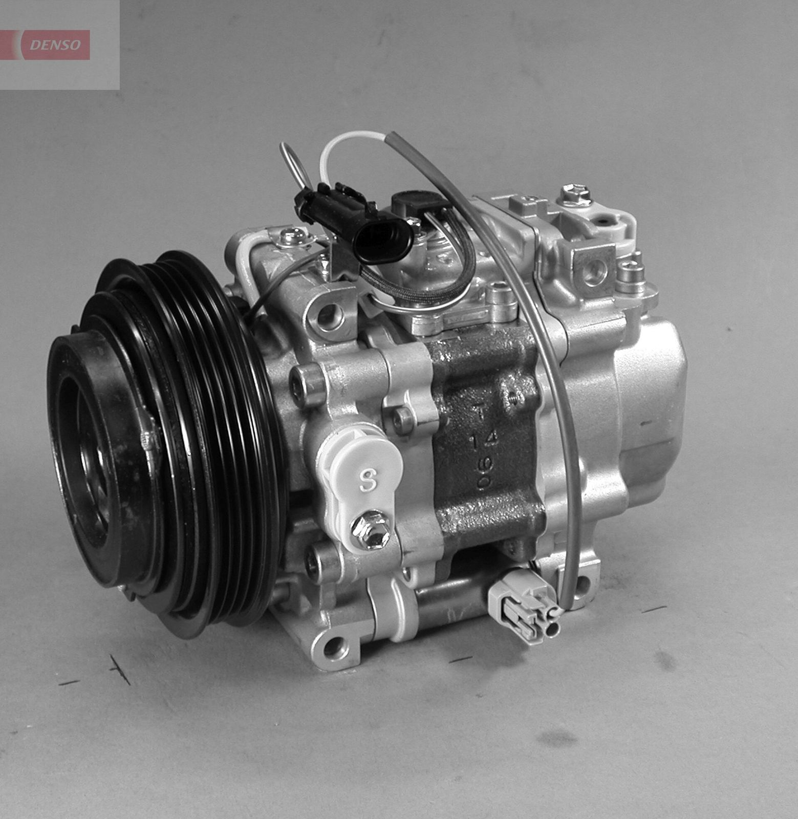 DENSO DCP09012 Compressor, air conditioning
