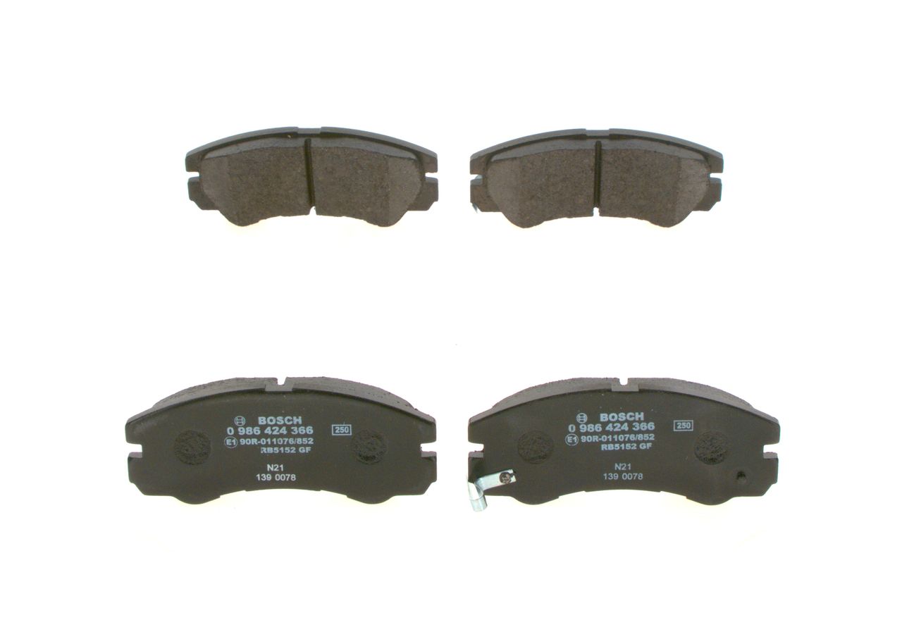 BOSCH 0 986 424 366 Brake pad set, disc brake