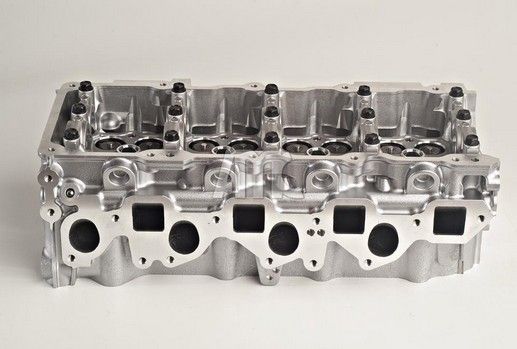 AMC 908657 Cylinder head