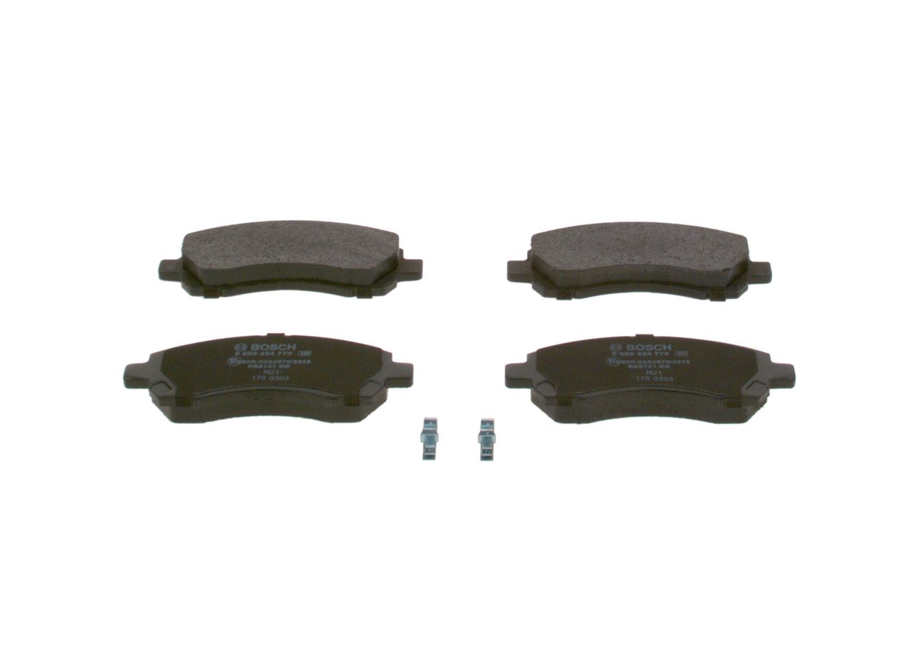 BOSCH 0 986 424 770 Brake pad set, disc brake