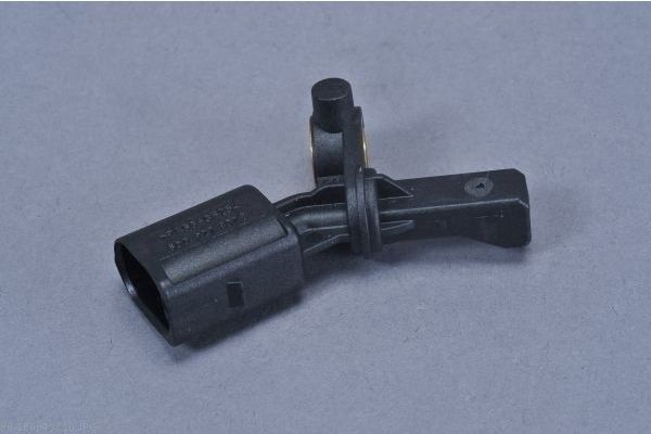 AUTOMEGA 150043810 Sensor, wheel speed