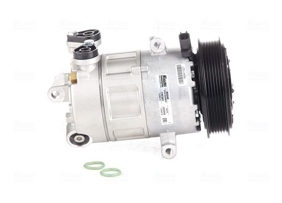 Compressor, air conditioning