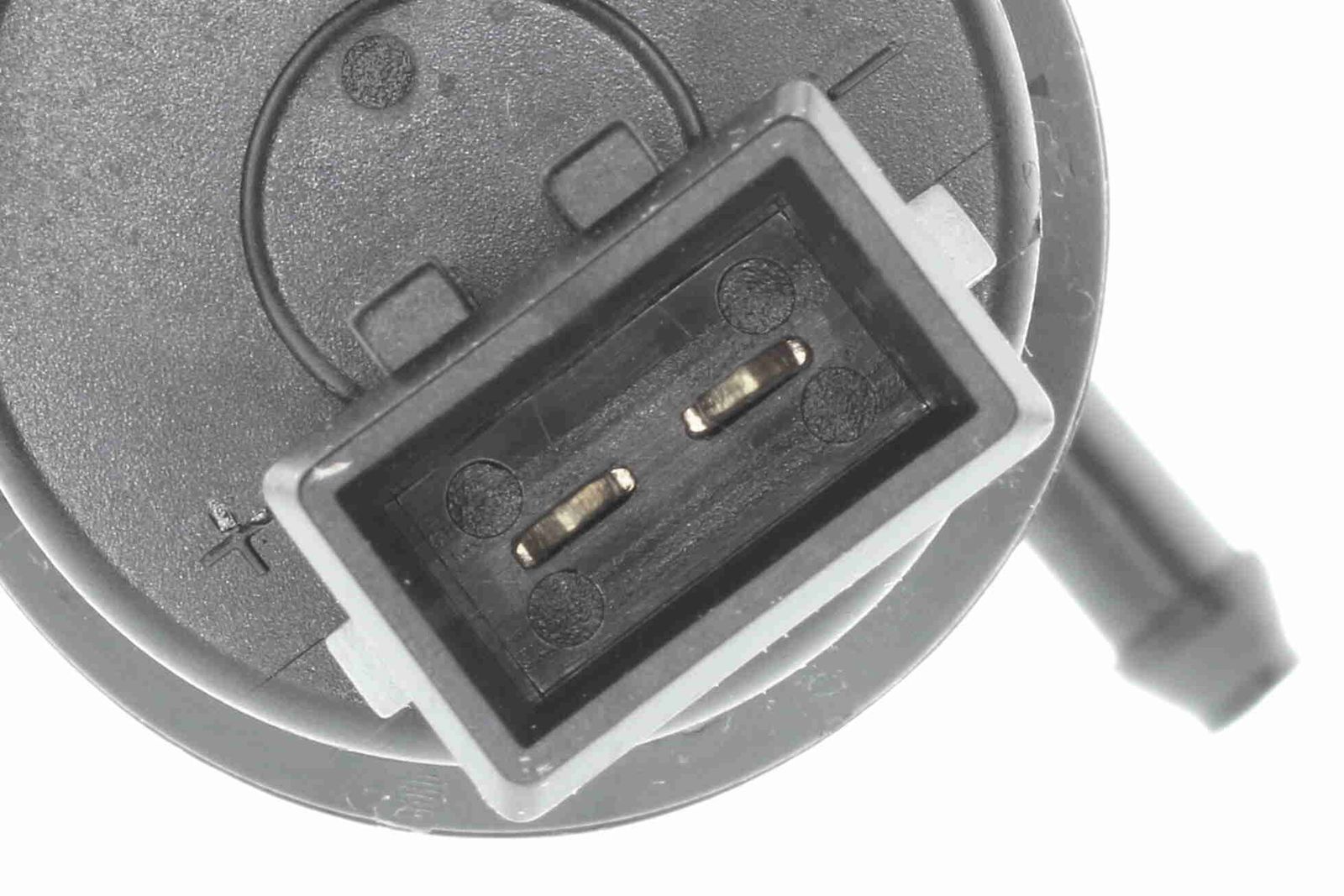 vandens siurblys, priekinio stiklo plovimas-1